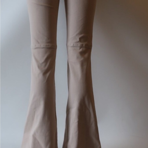 Alice + Olivia Jeans Alice Olivia Stacy Khaki Flare Jeans Poshmark